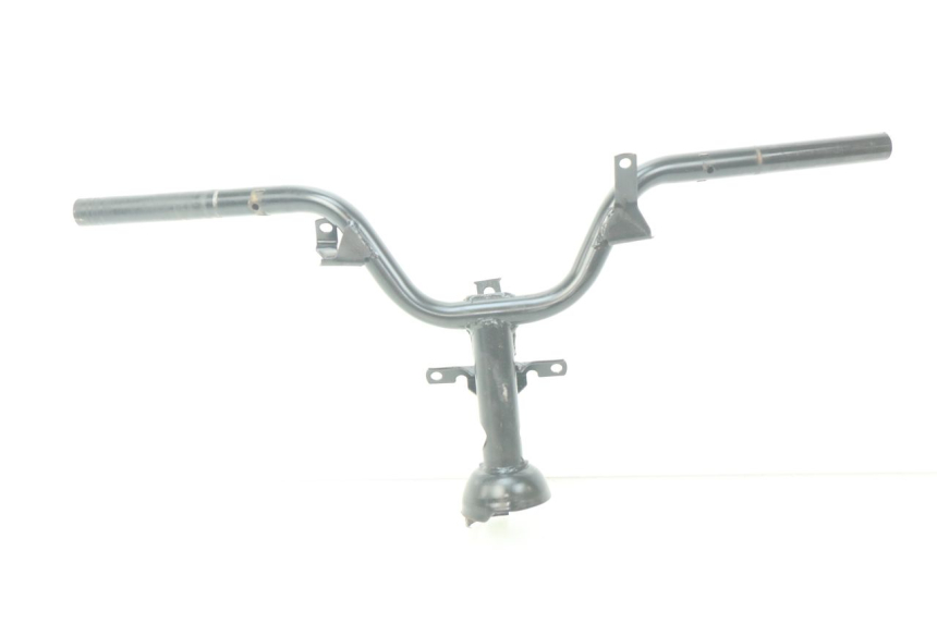 photo de LUZ TRASERA PEUGEOT KISBEE 4T 50 (2018 - 2022) - Vista principal