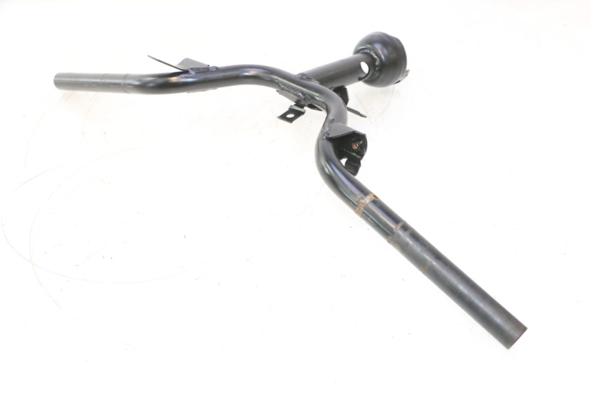 photo de MANILLAR PEUGEOT KISBEE 4T 50 (2023 - 2026) - Detalles de los puntos de fijación
