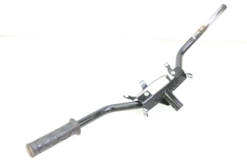 photo de MANILLAR LIGIER PULSE 3 1 (2014 - 2020) - Otra perspectiva