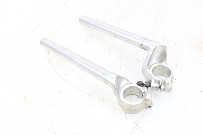 photo de MANILLAR HONDA NSR R 125 (1994 - 2003) - Otra perspectiva