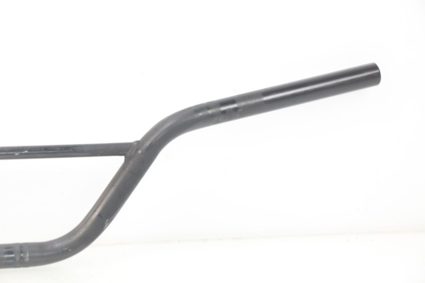 photo de MANILLAR MINI MX ROOKIE 125 - Detalles de los puntos de fijación