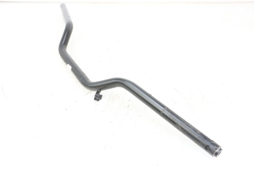 photo de MANILLAR ROYAL ENFIELD SCRAM 411 (2022 - 2024) - Primer plano técnico