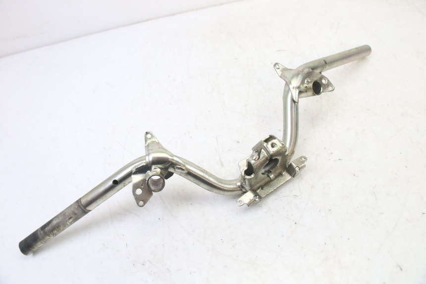 photo de MANILLAR APRILIA SR 2T 50 (2018 - 2022) - Primer plano técnico