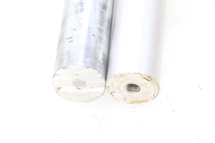 photo de MANILLAR SUZUKI SV S 650 (1999 - 2002) - Zoom estado de uso