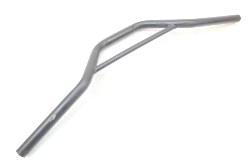 photo de MANILLAR NITRO MOTORS THUNDER 125 - Primer plano técnico