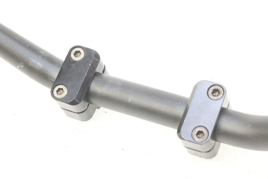 photo de MANILLAR MBK X-LIMIT XLIMIT 50 (2003 - 2006) - Otra perspectiva