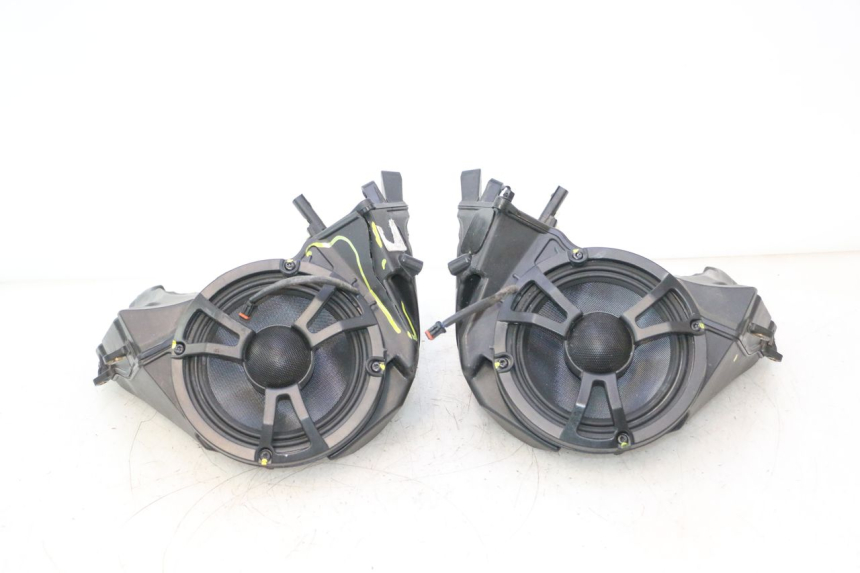 photo de ALTAVOZ HARLEY DAVIDSON ROAD GLIDE FLTRXSE 1920 (2018 - 2022) - Vista principal