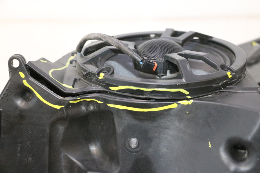 photo de ALTAVOZ HARLEY DAVIDSON ROAD GLIDE FLTRXSE 1920 (2018 - 2022) - Otra perspectiva