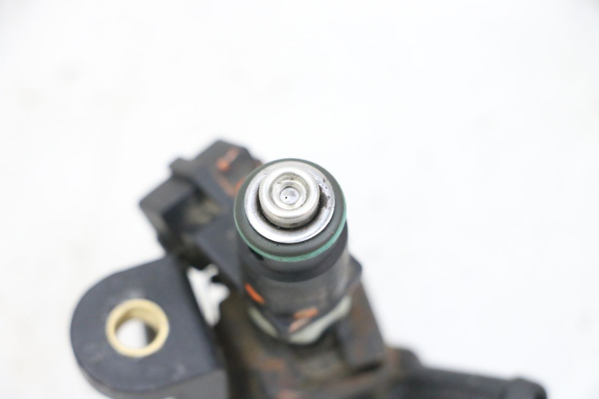 photo de INYECTOR KYMCO AGILITY 16+ 4T 50 (2018 - 2023) - Otra perspectiva