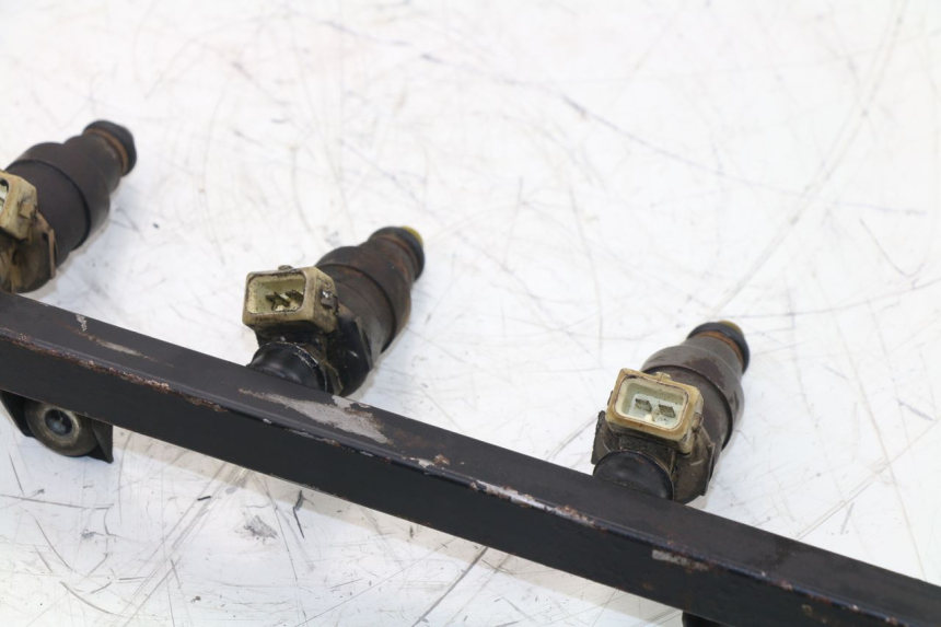 photo de INYECTOR BMW K100 1000 (1982 - 1990) - Otra vista del artículo