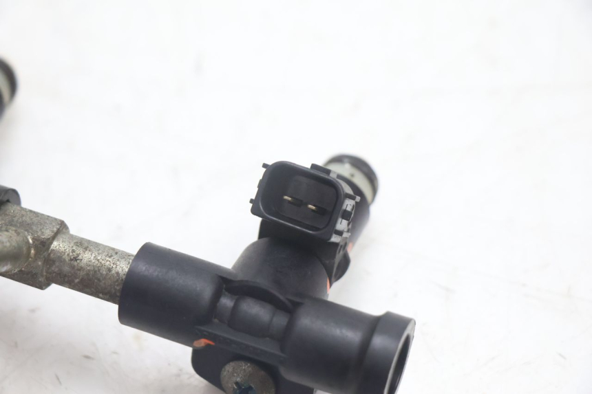 photo de INYECTOR SUZUKI BURGMAN EXECUTIVE ABS 650 (2006 - 2012) - Zoom estado de uso