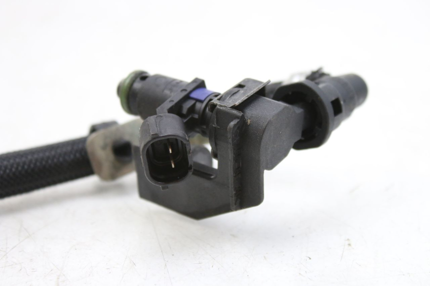 photo de INYECTOR PEUGEOT CITYSTAR 125 (2011 - 2017) - Otra perspectiva