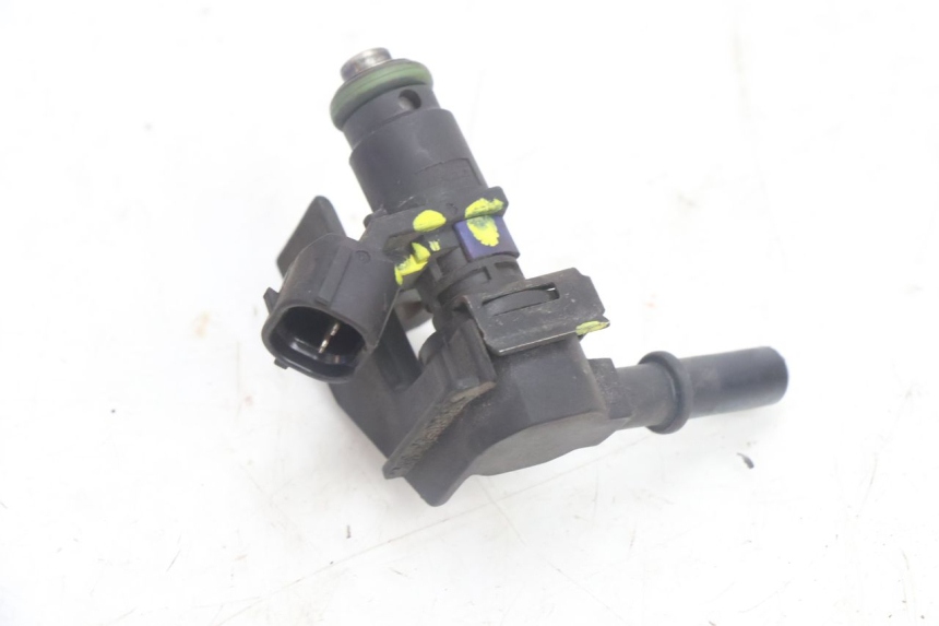photo de INYECTOR PEUGEOT CITYSTAR 125 (2011 - 2017) - Otra perspectiva