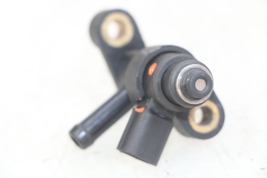 photo de INYECTOR PEUGEOT DJANGO 4T 50 (2014 - 2019) - Zoom estado de uso