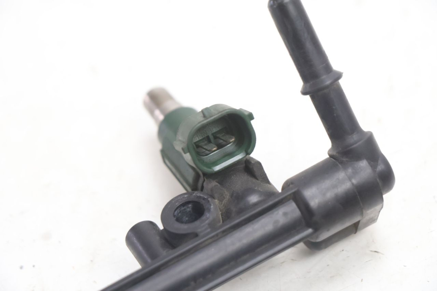 photo de INYECTOR KAWASAKI ER-6 ER6 N 650 (2005 - 2009) - Primer plano técnico