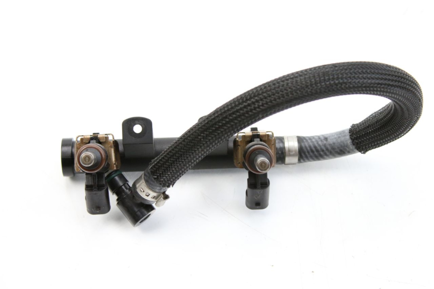 photo de INYECTOR BMW F GS K81 850 (2018 - 2023) - Primer plano técnico