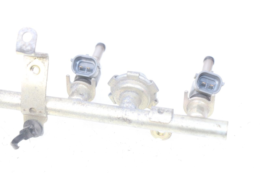 photo de INYECTOR YAMAHA FJR ABS 1300 (2016 - 2020) - Estado de la superficie y material