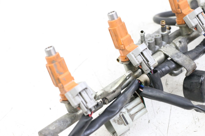 photo de INYECTOR YAMAHA FJR ABS 1300 (2006 - 2012) - Zoom estado de uso