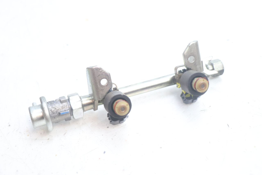 photo de INYECTOR HONDA FJS SILVER WING SILVERWING 400 (2005 - 2008) - Otra perspectiva