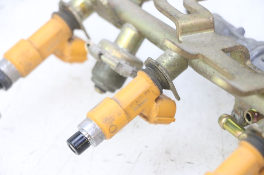 photo de INYECTOR YAMAHA FZ6 N FAZER 600 (2004 - 2006) - Zoom estado de uso