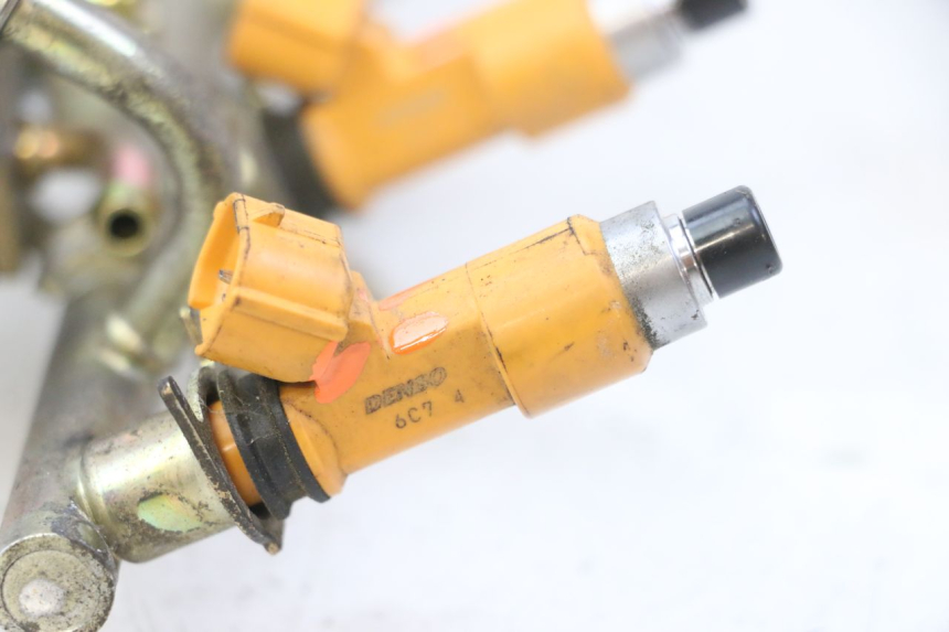 photo de INYECTOR YAMAHA FZ6 N FAZER 600 (2004 - 2006) - Vista general del producto