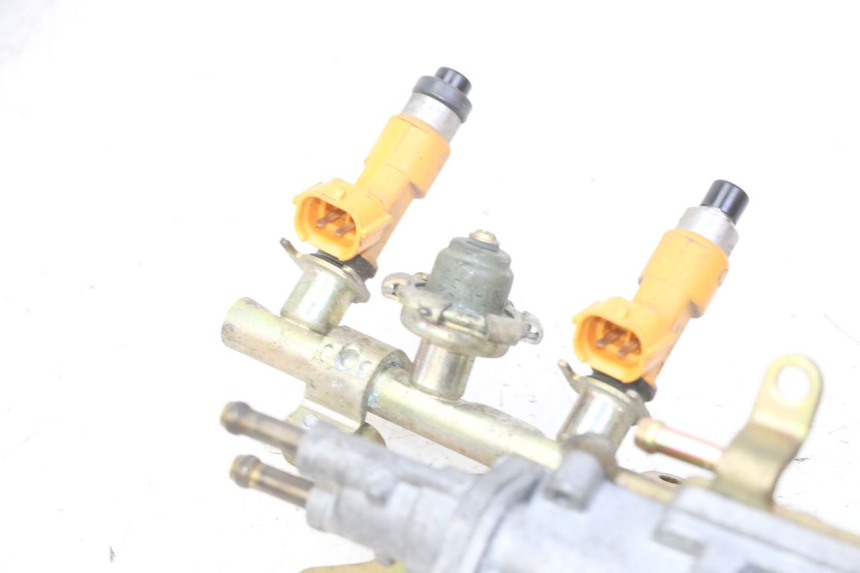 photo de INYECTOR YAMAHA FZ6 N FAZER 600 (2004 - 2006) - Marcados y referencias originales