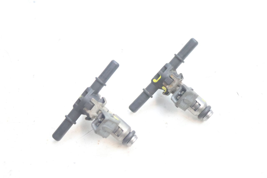 photo de INYECTOR GILERA GP 800 (2007 - 2013) - Detalle de la pieza
