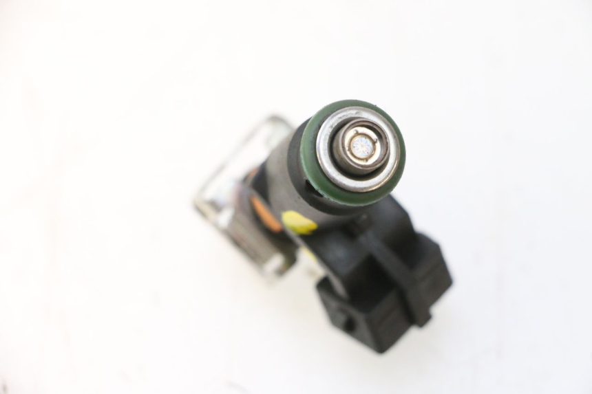 photo de INYECTOR PEUGEOT KISBEE 4T 50 (2023 - 2026) - Detalle de la pieza