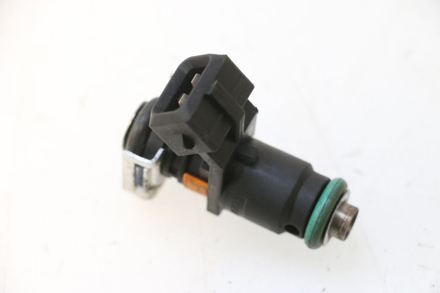 photo de INYECTOR PEUGEOT KISBEE 4T 50 (2023 - 2026) - Primer plano técnico