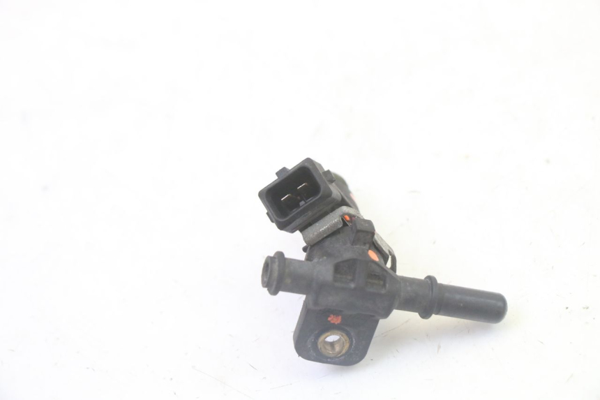photo de INYECTOR PIAGGIO MP3 LT 300 (2010 - 2016) - Primer plano técnico