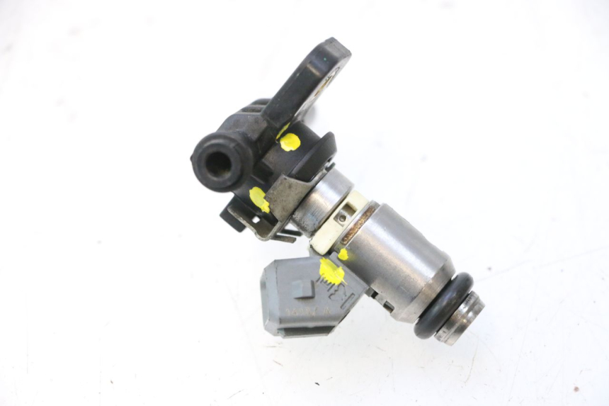photo de INYECTOR PIAGGIO MP3 500 (2011 - 2015) - Primer plano técnico