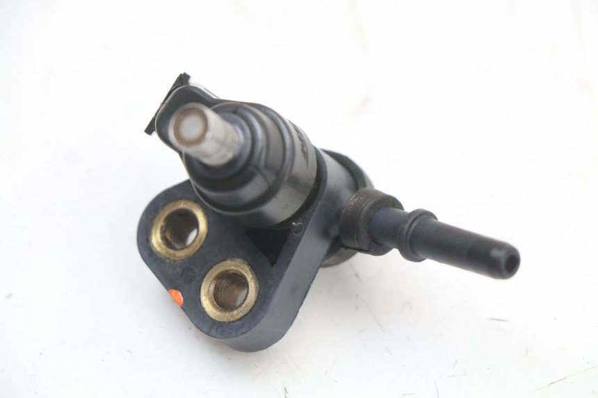 photo de INYECTOR HONDA NHX LEAD 110 (2008 - 2010) - Primer plano técnico