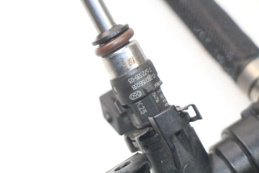 photo de INYECTOR BMW S RR ABS S1000RR 1000 (2009 - 2011) - Detalle de la pieza