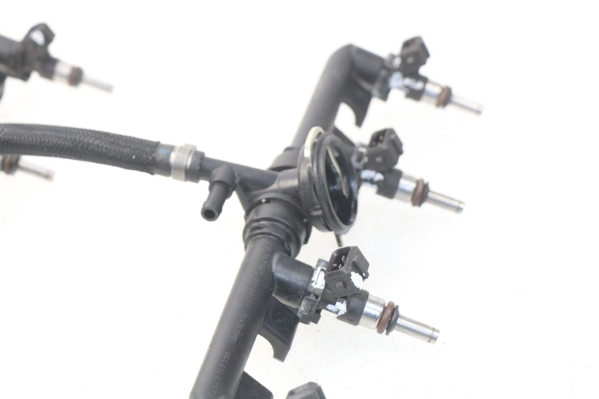 photo de INYECTOR BMW S RR ABS S1000RR 1000 (2009 - 2011) - Detalles de los puntos de fijación