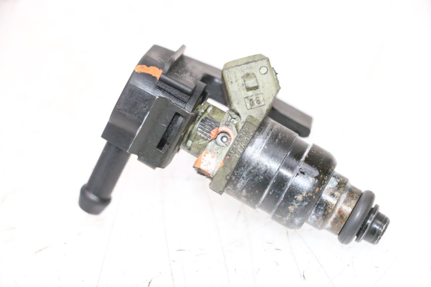 photo de INYECTOR PEUGEOT SATELIS COMPRESSOR K15 125 (2006 - 2009) - Vista principal