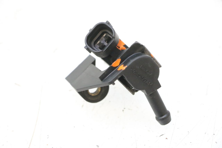 photo de INYECTOR PEUGEOT SATELIS 125 (2006 - 2009) - Otra perspectiva