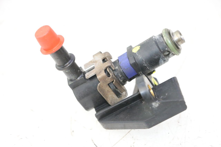 photo de INYECTOR PEUGEOT SATELIS 125 (2013 - 2018) - Detalle de la pieza