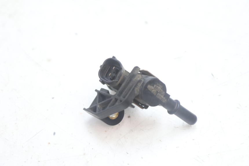 photo de INYECTOR PEUGEOT SATELIS 125 (2013 - 2018) - Zoom estado de uso