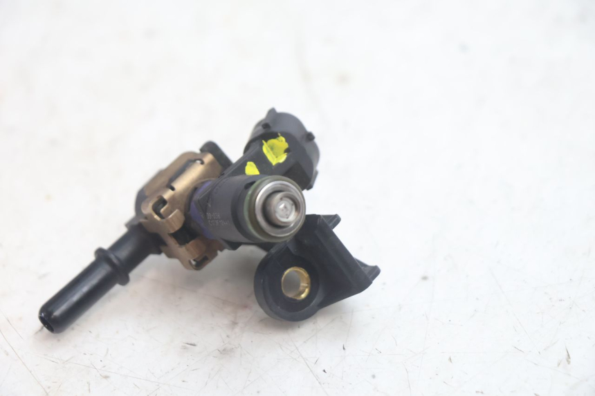 photo de INYECTOR PEUGEOT SATELIS 125 (2013 - 2018) - Primer plano técnico