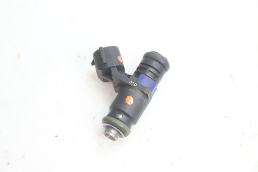 photo de INYECTOR PEUGEOT SATELIS 125 (2013 - 2018) - Detalle de la pieza