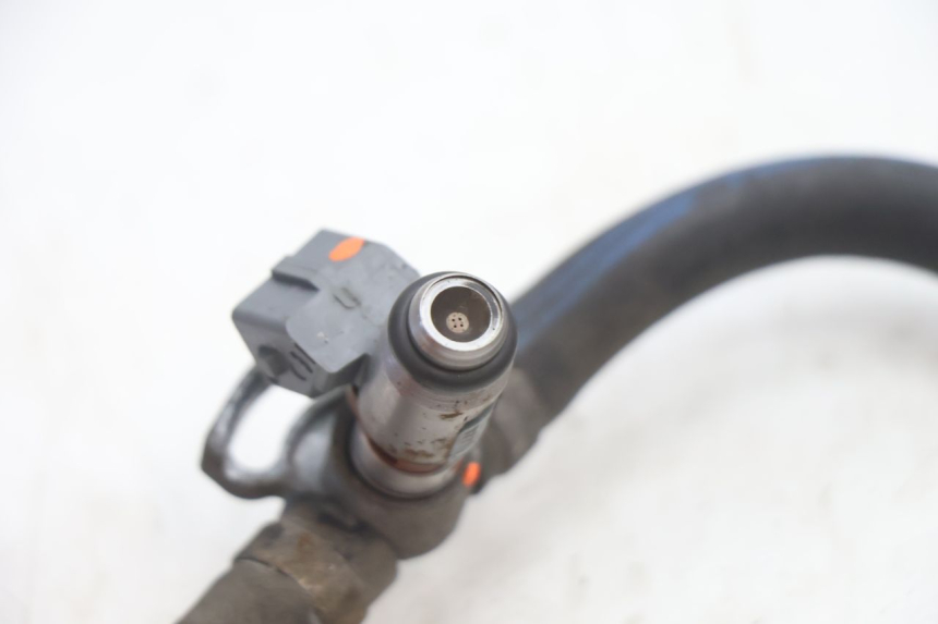 photo de INYECTOR DUCATI SS IE DS CARENEE 1000 (2002 - 2006) - Primer plano técnico