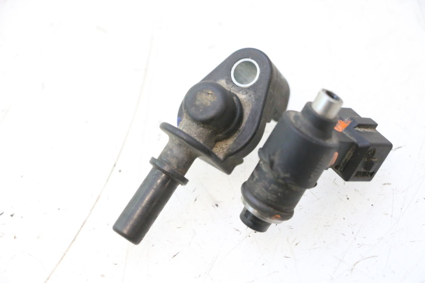 photo de INYECTOR VASTRO STREET S 50 (2016 - 2021) - Detalles de los puntos de fijación