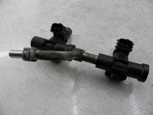 photo de INYECTOR SUZUKI BURGMAN EXECUTIVE 650 (2008 - 2010) - Primer plano técnico