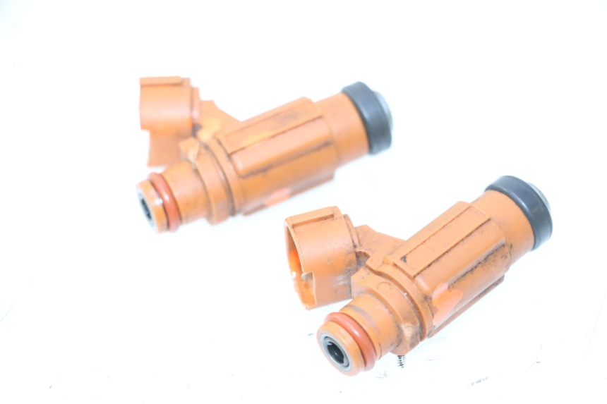 photo de INYECTOR SUZUKI SV S 650 (2003 - 2009) - Primer plano técnico