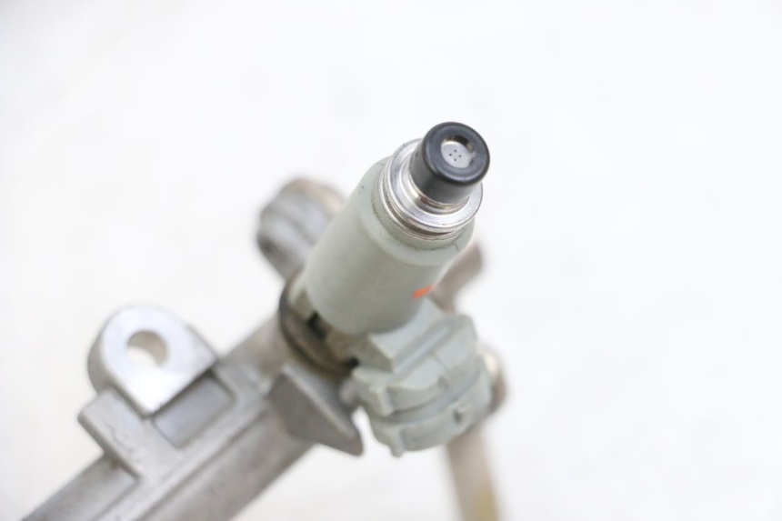 photo de INYECTOR YAMAHA TDM ABS 900 (2002 - 2014) - Detalle de la pieza