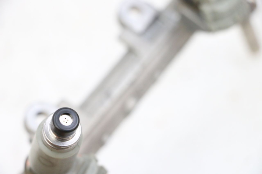 photo de INYECTOR YAMAHA TDM ABS 900 (2002 - 2014) - Zoom estado de uso