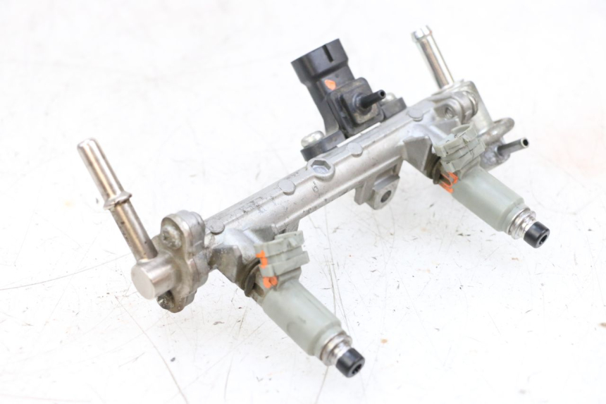 photo de INYECTOR YAMAHA TDM ABS 900 (2002 - 2014) - Otra perspectiva