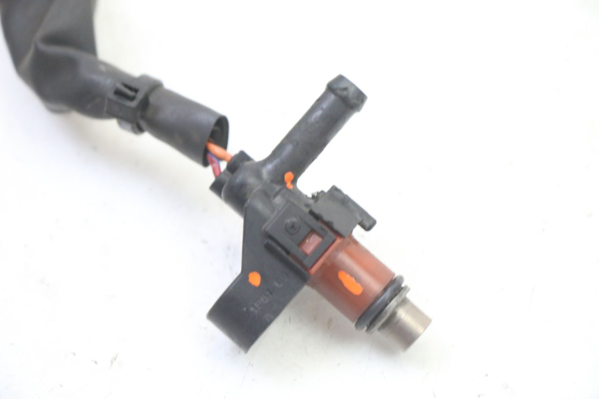 photo de INYECTOR YAMAHA XMAX X-MAX 125 (2006 - 2009) - Zoom estado de uso
