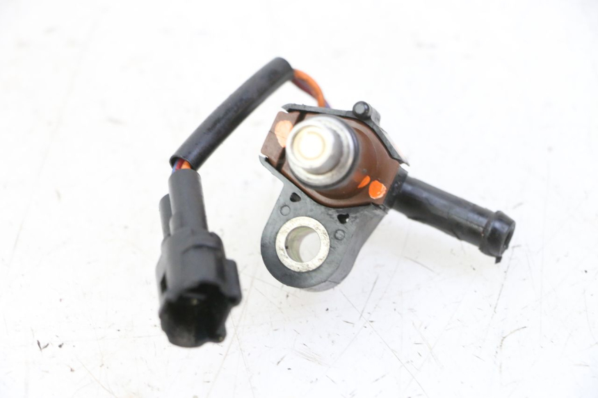 photo de INYECTOR YAMAHA X-MAX XMAX 250 (2006 - 2009) - Otra perspectiva