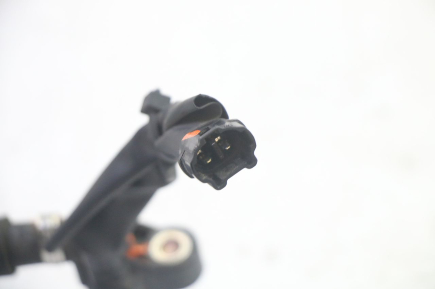 photo de INYECTOR YAMAHA X-MAX XMAX 125 (2010 - 2013) - Primer plano técnico